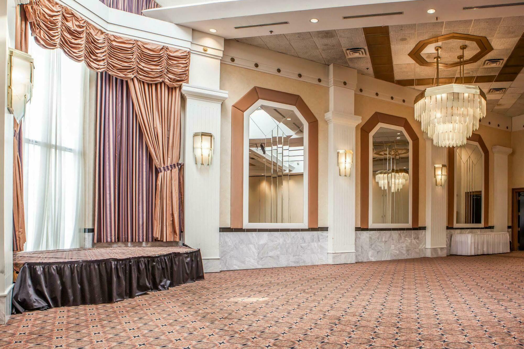 Quality Inn & Suites Orland Park - Chicago Luaran gambar
