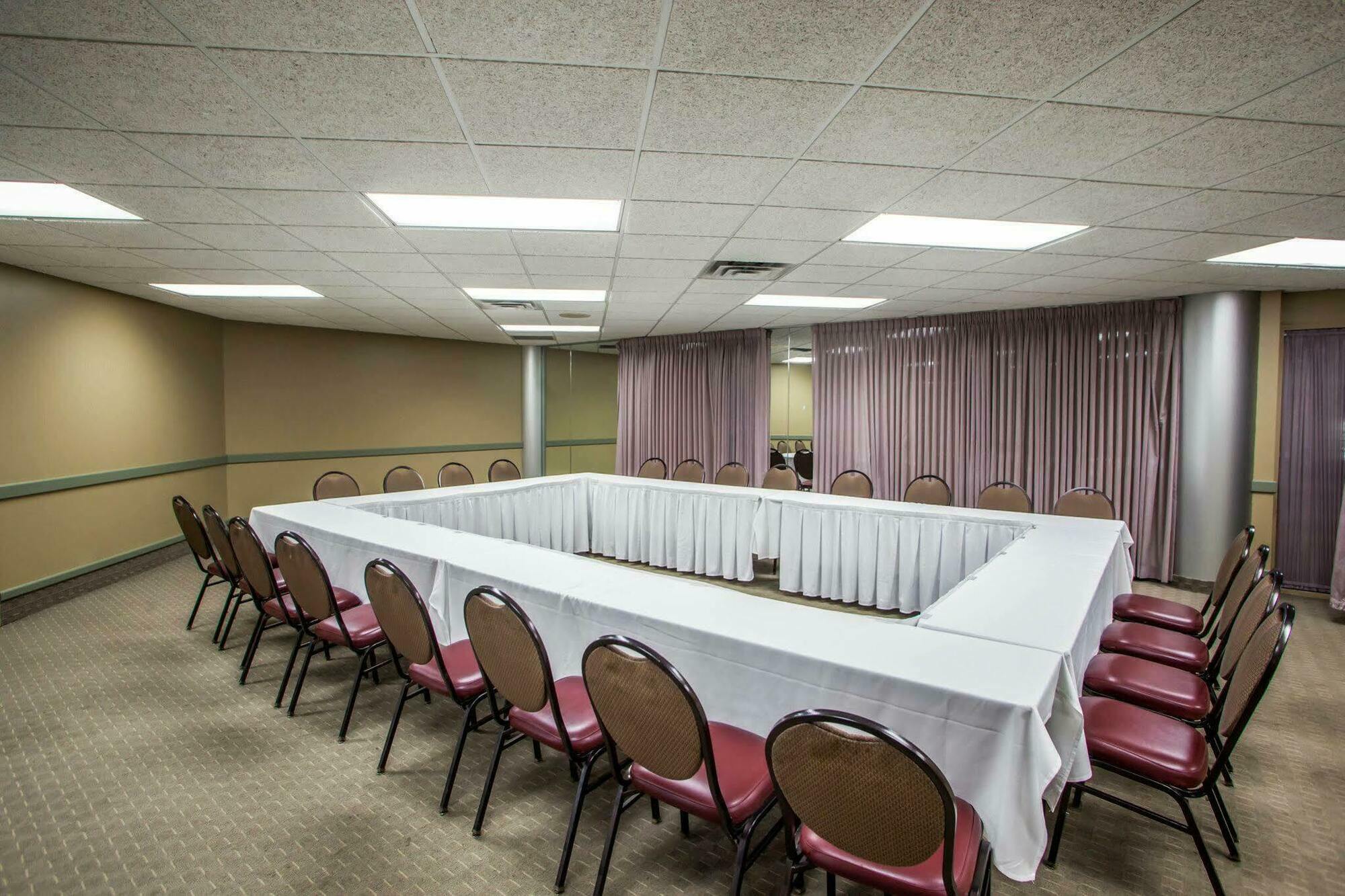 Quality Inn & Suites Orland Park - Chicago Luaran gambar